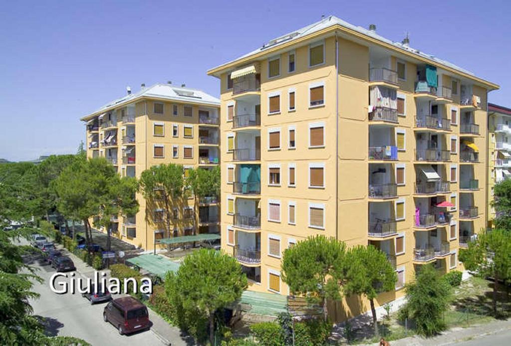 Residence Giuliana Bibione Exterior photo